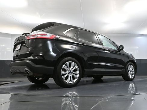 Used 2022 Ford Edge Titanium w/ Equipment Group 301A AWD/4WD image 53