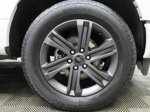 Used 2023 Ford F150 Lariat w/ Equipment Group 502A High image 8