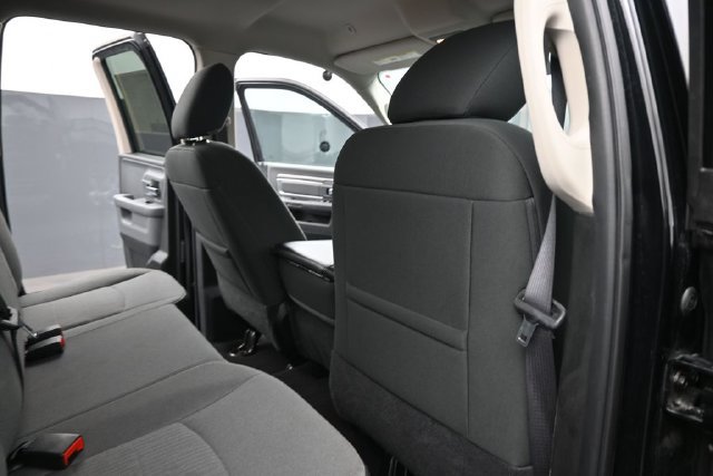 Used 2024 RAM 1500 Classic SLT AWD/4WD image 10