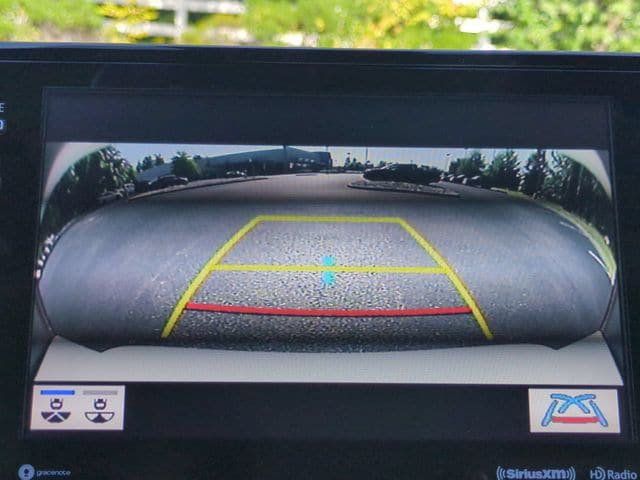 Used 2022 Toyota Camry XLE FWD image 19