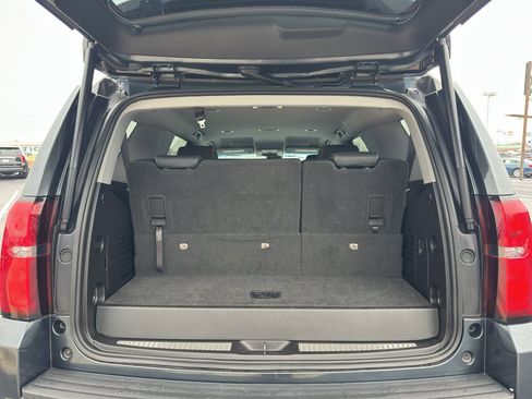 Used 2019 Chevrolet Tahoe LT image 10