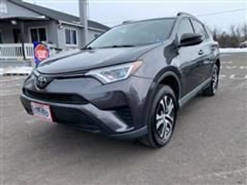 Used 2018 Toyota RAV4 LE w/ All Weather Liner Package image 9