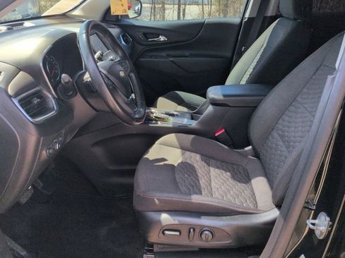 Used 2021 Chevrolet Equinox LT image 22