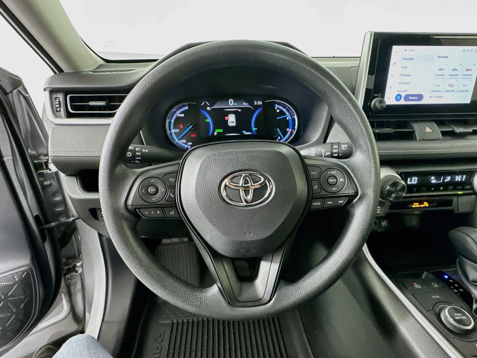 Certified 2025 Toyota RAV4 XLE AWD/4WD image 11