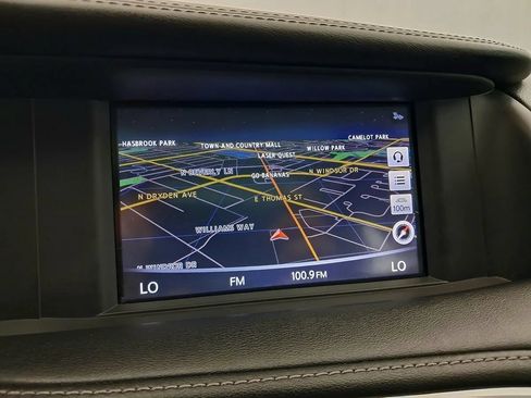 Used 2018 INFINITI QX30 AWD image 14