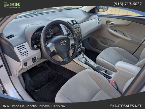 Used 2011 Toyota Corolla LE FWD image 17