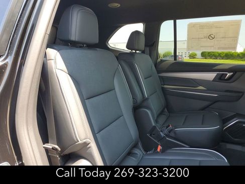 New 2026 Buick Enclave Preferred image 27