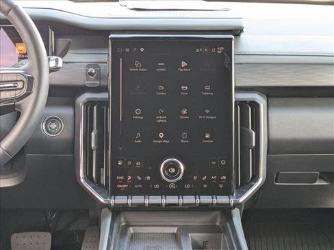 Used 2025 GMC Acadia AT4 w/ Luxury Package AWD/4WD image 14