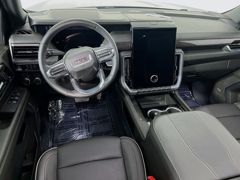 Certified 2025 GMC Yukon XL Elevation AWD/4WD image 23