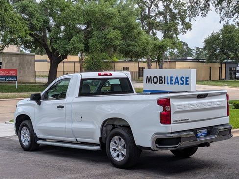 Used 2025 Chevrolet Silverado 1500 W/T image 8