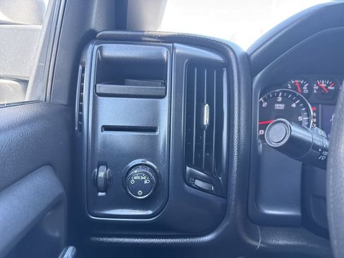 Used 2017 Chevrolet Silverado 1500 W/T w/ WT Convenience Package AWD/4WD image 22