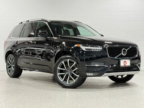 Used 2018 Volvo XC90 T5 Momentum w/ Convenience Package image 4