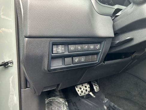 Used 2025 Toyota Tundra Limited w/ TRD Off-Road Package image 21