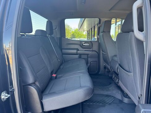 Used 2025 Chevrolet Silverado 1500 Custom Trail Boss AWD/4WD image 18