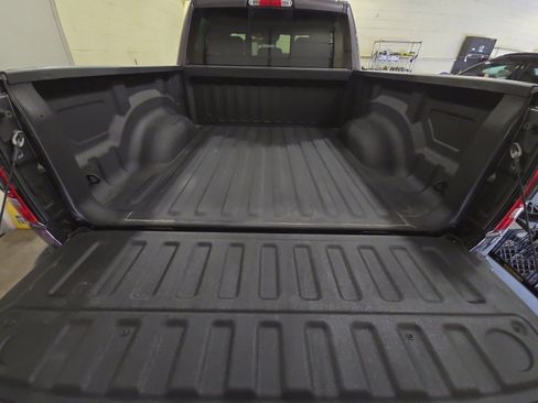 Used 2023 RAM 1500 Lone Star AWD/4WD image 25