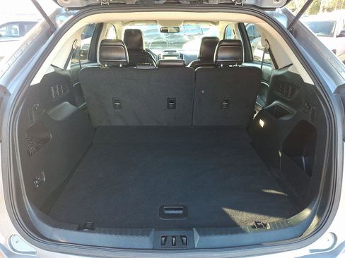 Used 2020 Ford Edge SEL image 27