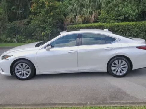 Used 2019 Lexus ES 350 w/ Accessory Package 2 FWD image 5