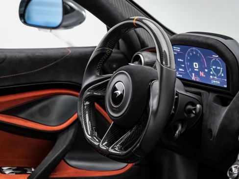 Used 2021 McLaren 765LT RWD image 71