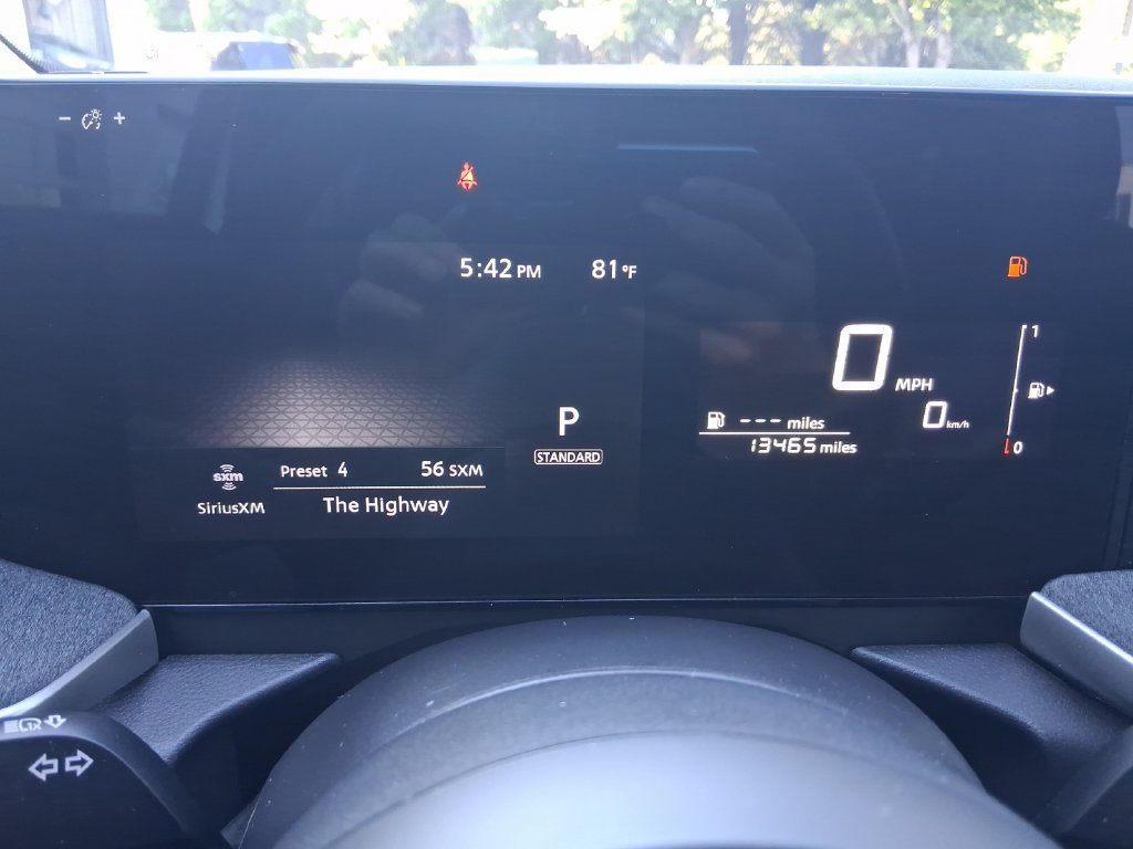 Used 2025 Nissan Kicks SV FWD image 16