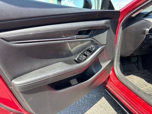 Used 2024 MAZDA MAZDA3 s FWD image 6