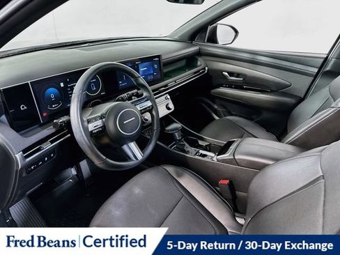 Certified 2025 Hyundai Santa Cruz Limited AWD/4WD image 14