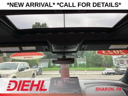 Used 2023 Nissan Armada Platinum w/ Captain's Chairs Package AWD/4WD image 32