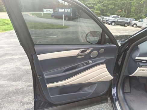 Used 2025 Genesis GV80 3.5T Prestige AWD/4WD image 6