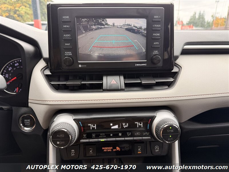 Used 2020 Toyota RAV4 XLE w/ Convenience Package AWD/4WD image 15