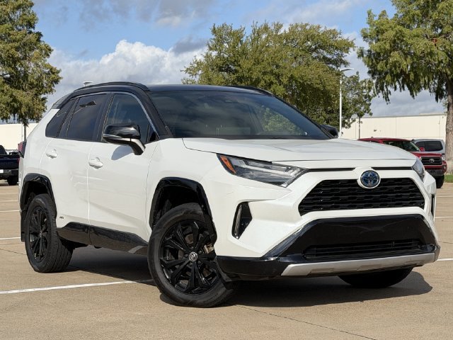 Certified 2023 Toyota RAV4 XSE w/ XSE Grade Weather Package AWD/4WD image 2