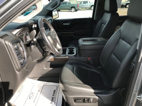 Used 2020 Chevrolet Silverado 1500 RST AWD/4WD image 10