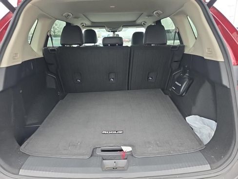 Certified 2023 Nissan Rogue SV w/ SV Premium B Package image 11