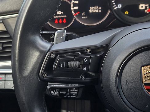 Used 2023 Porsche Panamera Platinum Edition image 36