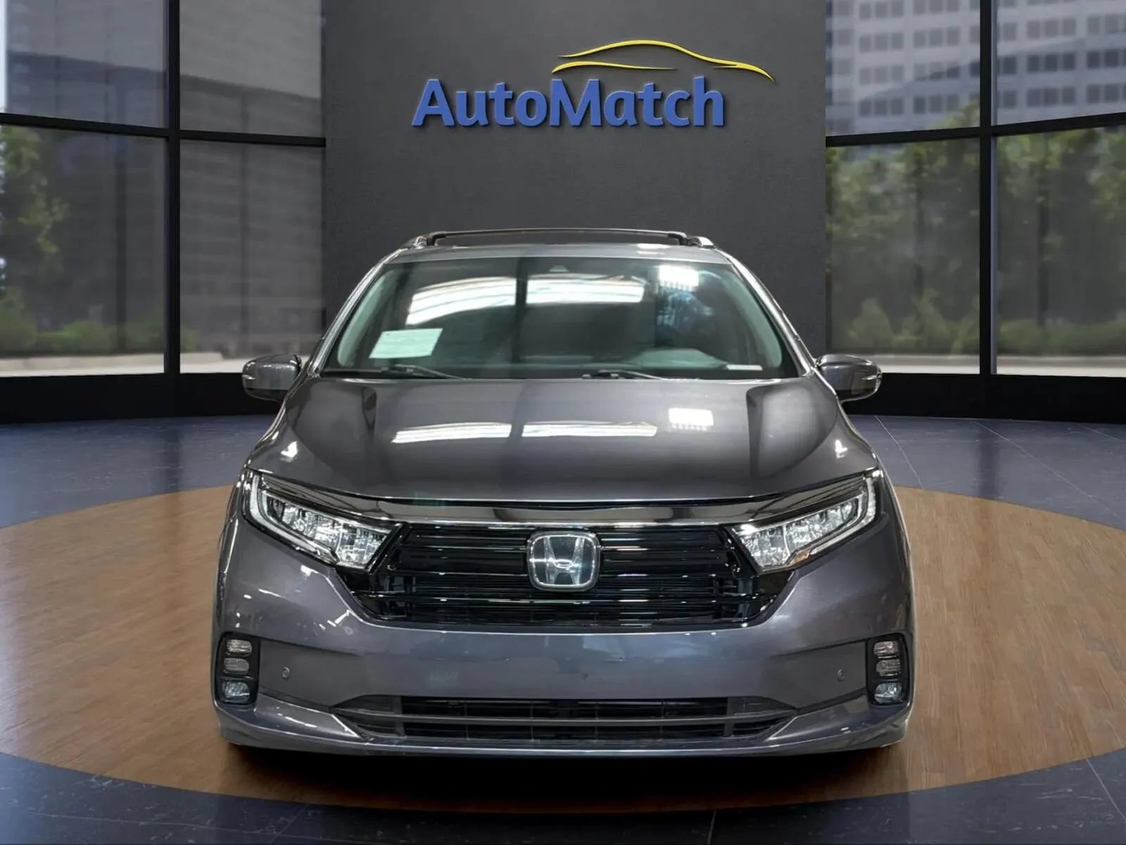 Used 2023 Honda Odyssey Elite image 2