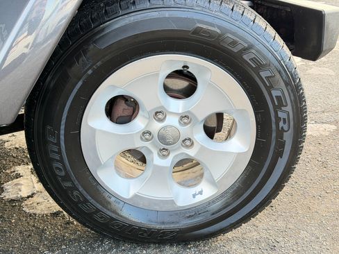 Used 2014 Jeep Wrangler Sahara w/ Connectivity Group image 83