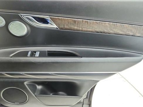 Used 2024 Genesis GV80 3.5T Prestige w/ Prestige Package image 29