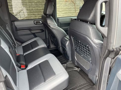 Used 2024 Ford Bronco Big Bend image 13