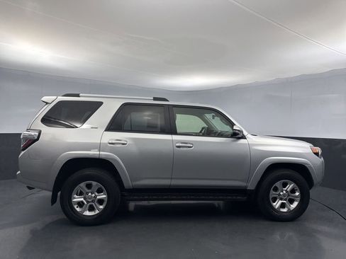 Used 2024 Toyota 4Runner SR5 Premium w/ Moonroof Package AWD/4WD image 6