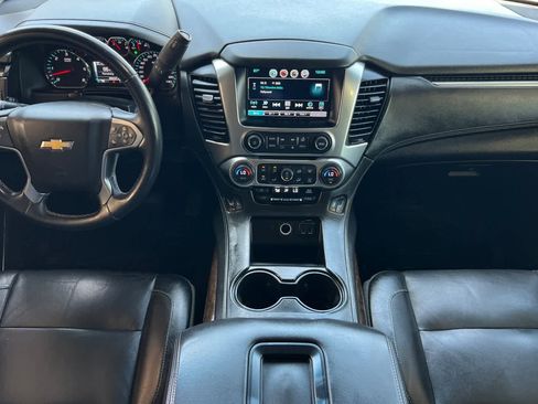 Used 2016 Chevrolet Tahoe LT RWD image 4