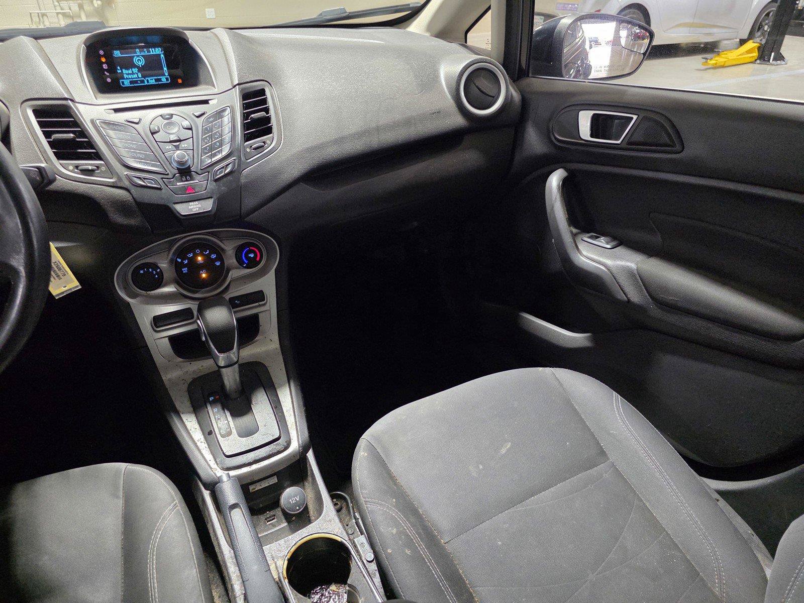 Used 2016 Ford Fiesta SE FWD image 13