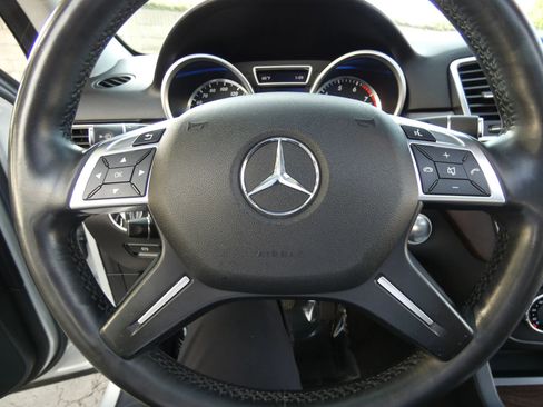 Used 2015 Mercedes-Benz ML 350 4MATIC image 77