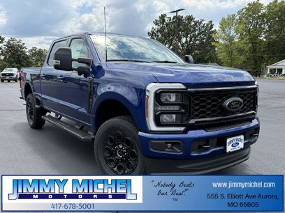 New 2026 Ford F250 Lariat w/ Black Appearance Package