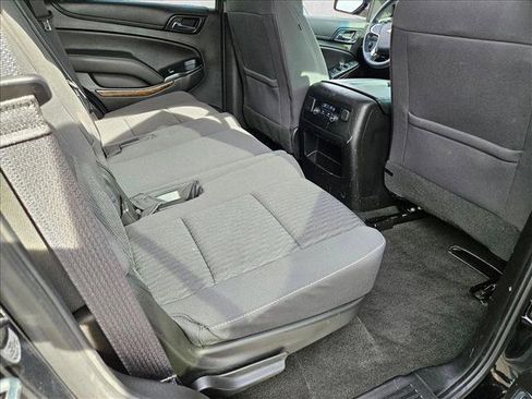 Used 2018 Chevrolet Tahoe LS image 18
