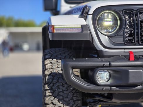 New 2026 Jeep Wrangler Unlimited Rubicon image 9