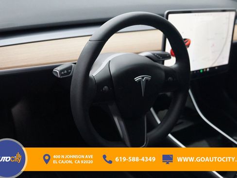 Used 2020 Tesla Model 3 Long Range image 20
