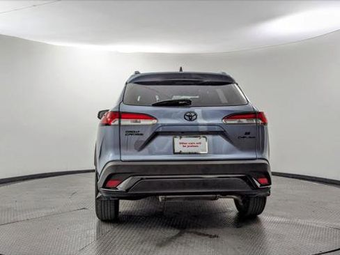 Used 2025 Toyota Corolla Cross AWD Hybrid image 7
