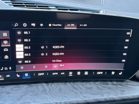 Certified 2025 Audi Q5 Premium Plus w/ Premium Plus image 18