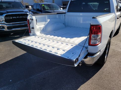 Used 2023 RAM 1500 Big Horn image 11