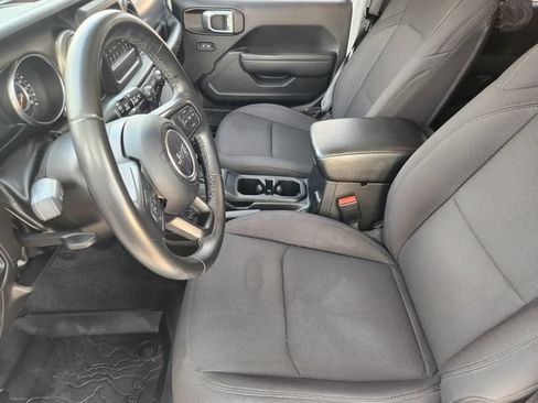 Used 2022 Jeep Wrangler Unlimited Sport AWD/4WD image 13