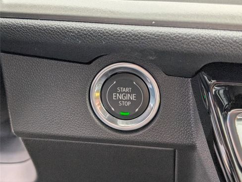 New 2026 Chevrolet Traverse LT image 23