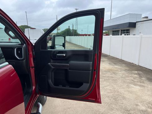Used 2021 Chevrolet Silverado 2500 LTZ w/ LTZ Plus Package AWD/4WD image 10